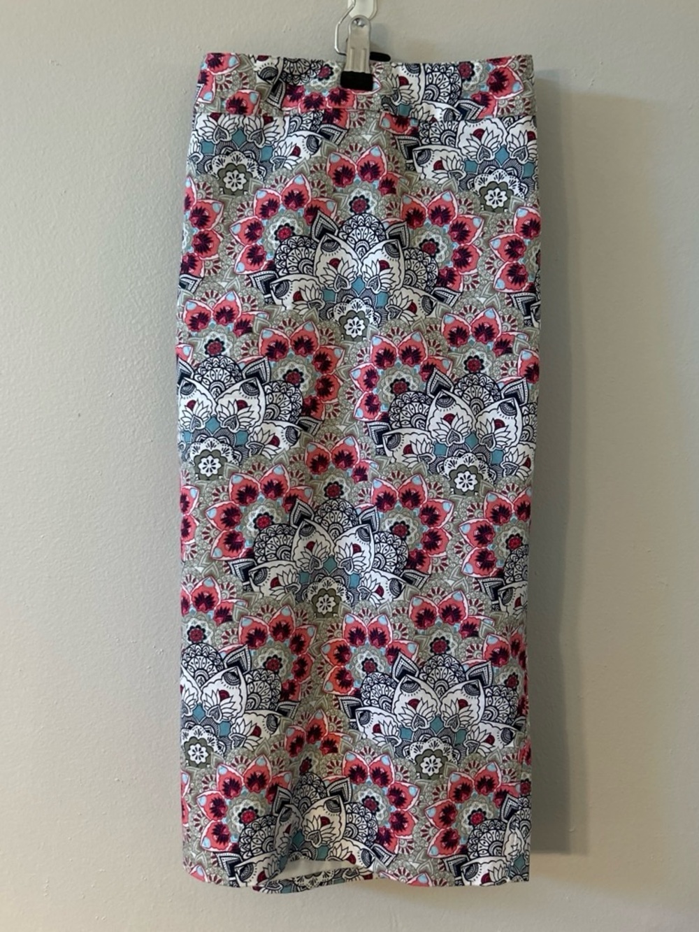 Van Heusen Floral Pencil Skirt in Pink, Navy and White